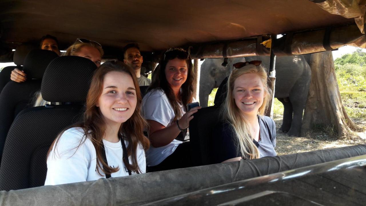 Tusker'S Paradise Safari Villa Udawalawe Esterno foto